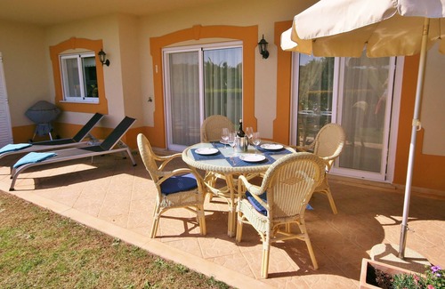 Atalaia Apartment | Delux 2 bedroomed ground floor apartment - Lakeview