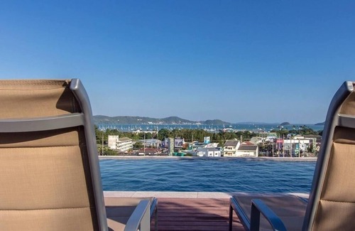 Koh Kaew Apartment | Delux Condominium near Chalong pier
