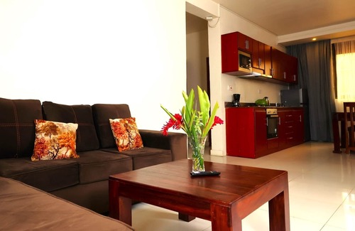 Kireka Apartment | Deluxe - 2 Bedroom Apartment Garden View