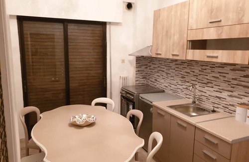 Zavlani Apartment | Deluxe 2-Bedroom Apartment in Patras City Centre