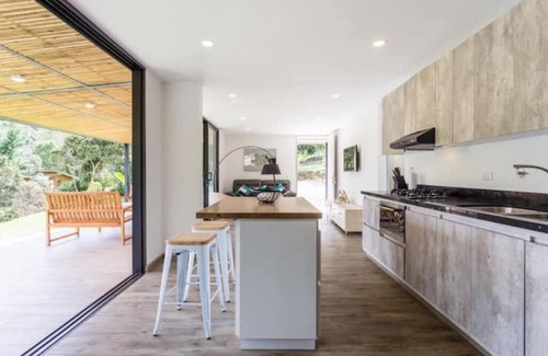Retiro House | Deluxe 2-bedroom villa with jacuzzi