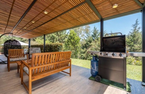 Retiro House | Deluxe 2-bedroom villa with jacuzzi