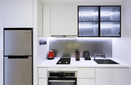 Orchard Apartment | Deluxe 2BR next to Mount Elizabeth Hospital and Orchard MRT