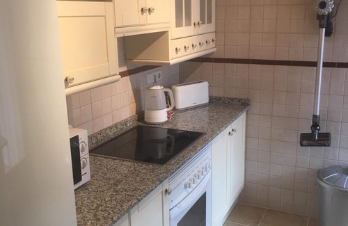 Torre-Pacheco Villa | Deluxe 3 bed 2 bath Villa, Wifi, UK TV, Pool, Local Amenities