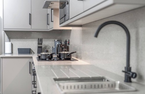 West Ham Apartment | Deluxe 3 BedStratford Apartment OlympicParkO2ExCel