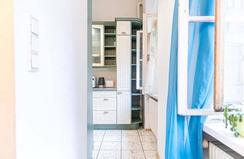 Neulerchenfeld Apartment | Deluxe 3BR Apt Wiener Stadthalle