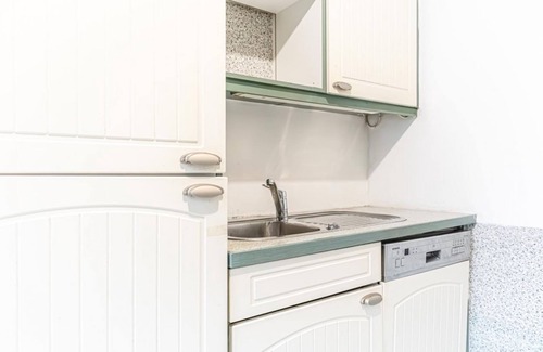Neulerchenfeld Apartment | Deluxe 3BR Apt Wiener Stadthalle