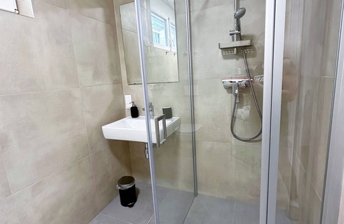 Sankt Leonhard Apartment | Deluxe 8 - Double Bed with Kitchen