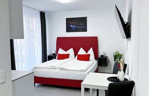 Sankt Leonhard Apartment | Deluxe 8 - Double Bed with Kitchen