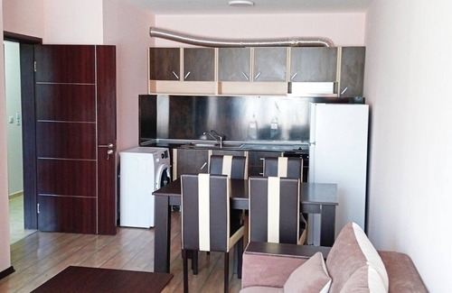 Old Town Apartment | DELUXE APARTMENT IN ' ALPINE LODGE' COMPLEX