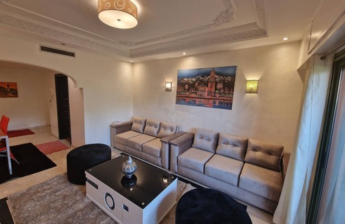Majorelle Apartment | Deluxe Apartment in the city center with free wifi