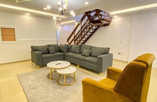 Ofin Apartment | Deluxe Apartment