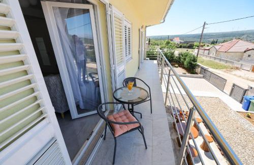 Gornji Karin Apartment | Deluxe Apartments Sanja with Seaview