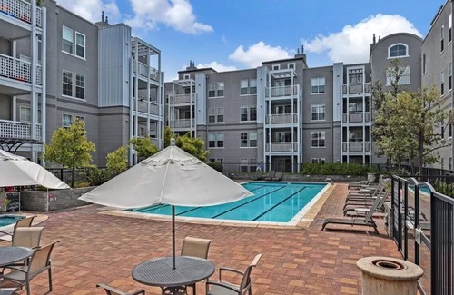 Santa Clara Condo | Deluxe Apt near Levi's Stadium near Restaurant, Safeway, Great America Amusement