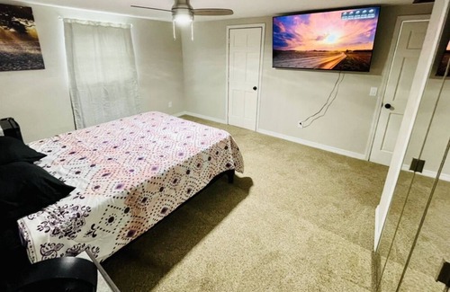 Sheffield Lake Apartment | Deluxe Best Lake view and Pool