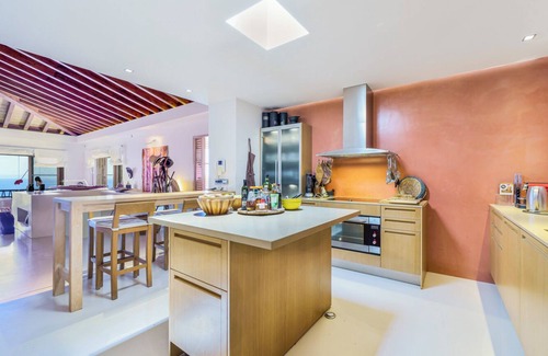 Cala Vinas Villa | Deluxe Cap Falco - Six Bedroom Villa, Sleeps 12