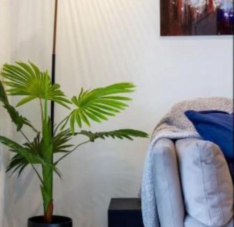 Christchurch City Centre Apartment | Deluxe Central retreat w/super king bed