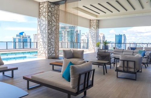 Costa del Este Apartment | Deluxe Condo Suite 2BR