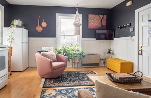 Winooski Apartment | Deluxe Cute Apt | 1min Walk Restaurants + Shops