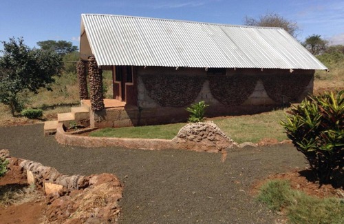 Kimana House | Deluxe Double Room with Bath
