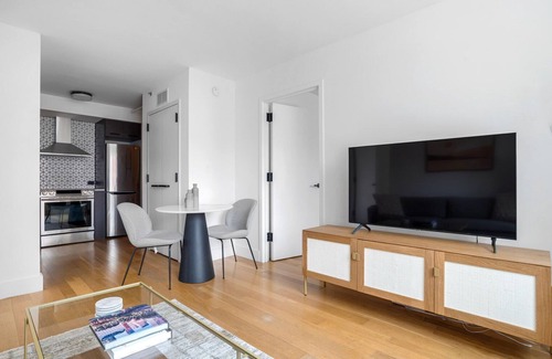 Ukrainian Village Apartment | Deluxe East Village 2BR w/Elevator & W/D, nr Union Square, by Blueground