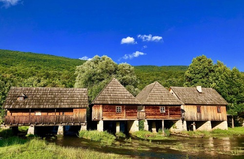 Otocac House | Deluxe Holiday house " Mimoza" *