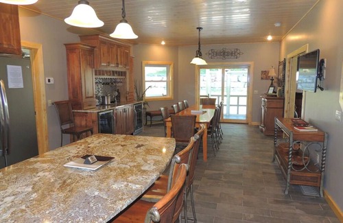 Cape Vincent House | Deluxe House - 5 bedroom/5 bath