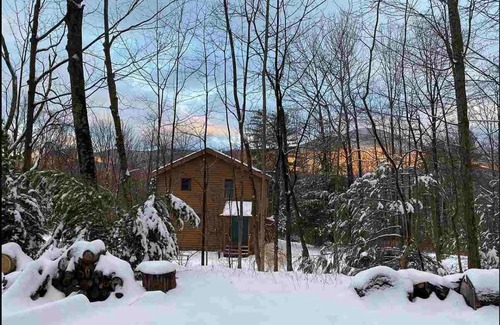 Boiceville House | Deluxe Hunter/Windham Ski House - 3 Bdrms $9500 Dec 1 - March 1