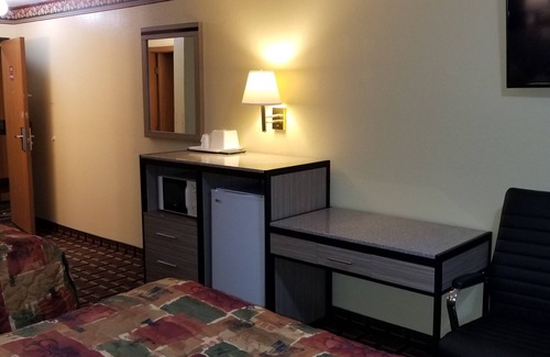 Nebraska City Hotel | Deluxe Inn Nebraska City