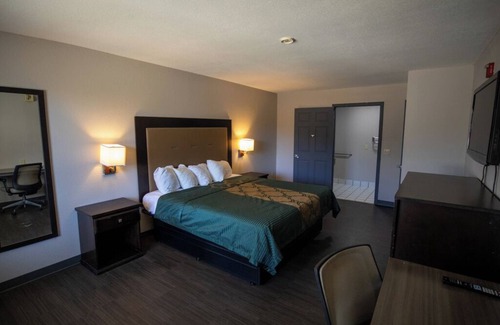 Morgan City Hotel | Deluxe Inn & Suites Morgan City