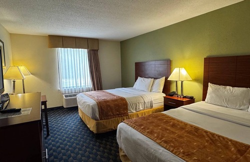 Wytheville Hotel | Deluxe Inn Wytheville