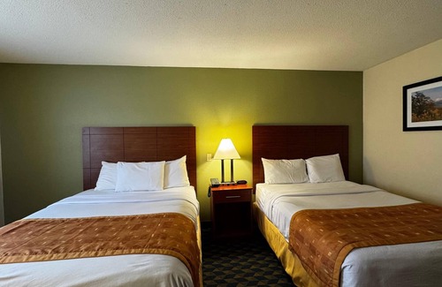 Wytheville Hotel | Deluxe Inn Wytheville