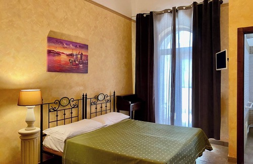 Sternatia Apartment | Deluxe King Room - Martignanì