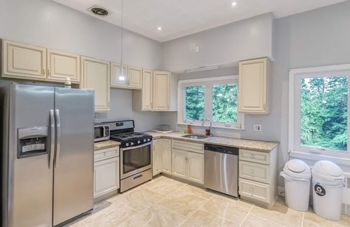 Paramus House | Deluxe Luxury Villa 20 Minutes From New York City