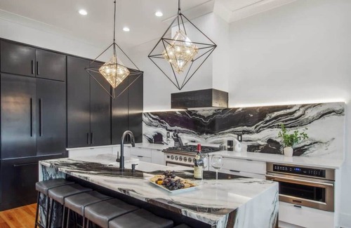 Algiers Point House | Deluxe Modern Home | Heated Pool & Game Room