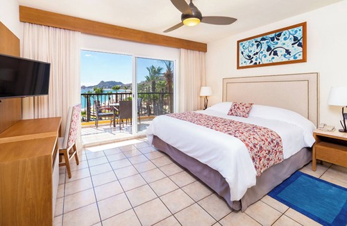 Ampliacion Juarez Resort | Deluxe Oceanfront 2BD Suite in VDP Beach Resort & Spa with Private Jacuzzi