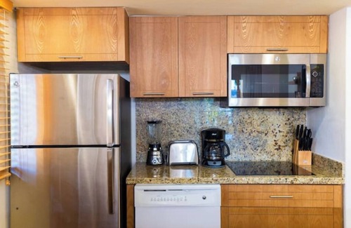 Ampliacion Juarez Resort | Deluxe Oceanfront 2BD Suite in VDP Beach Resort & Spa with Private Jacuzzi