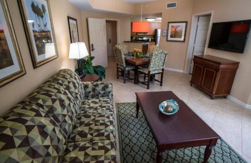 Weston Apartment | Deluxe One-Bedroom Suite A - Mizner Place at Weston Town Center Nov. 19 - 26th