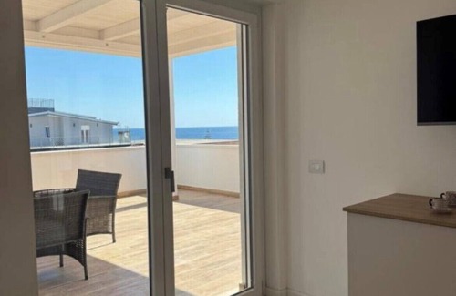 Ciro Marina House | Deluxe Penthouse 2 Bed + S-Sofa. Exclusive access to the roof terrace/whirlpool.