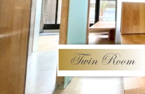 Neihu Villa | Deluxe Room with Bathtub