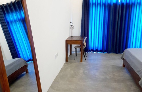 Pottuvil Division 2 House | Deluxe Rooms in Arugambay