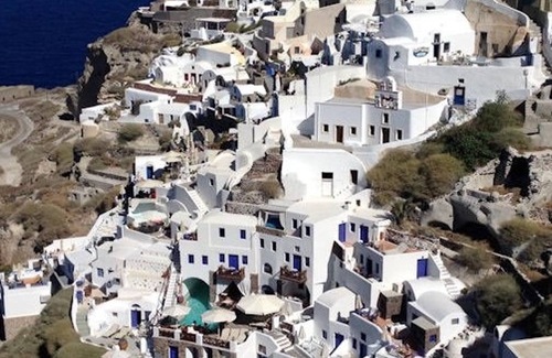 Oia Villa | Deluxe Santorini Villa | Villa Classic | 1 Bedroom | Wonderful Sea Views