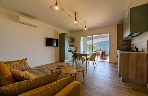 Propriano Apartment | Deluxe sea view apartment
