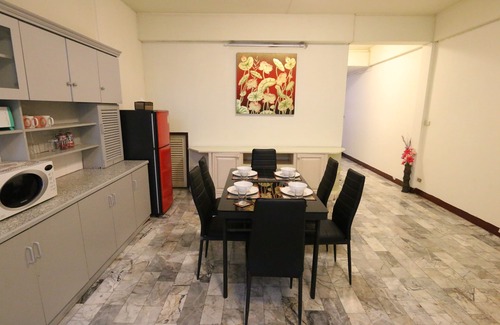 Old City House | *DELUXE Spacious Town HOUSE IN CHIANG MAI CITY -NEAR THE SUNDAY NIGHT MARKET!*