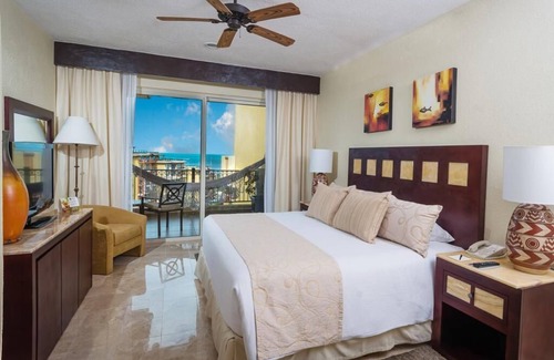 Punta Sam Resort | Deluxe Studio - 1 bedroom and 2 bedrooms are available upon request.