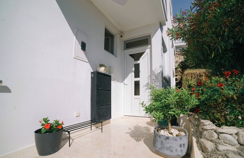 Ulcinj Apartment | Deluxe Studio Apartment with Sea view