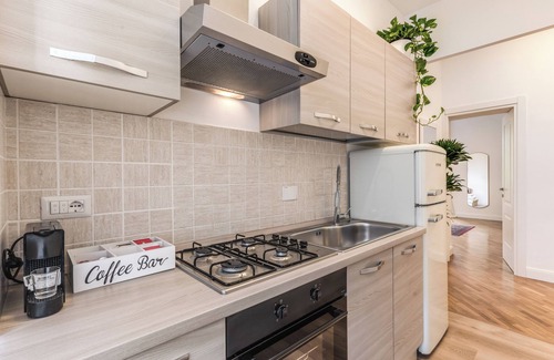 Testaccio Apartment | DELUXE Suite, stunning view of the Tiber River. Top floor with elevator