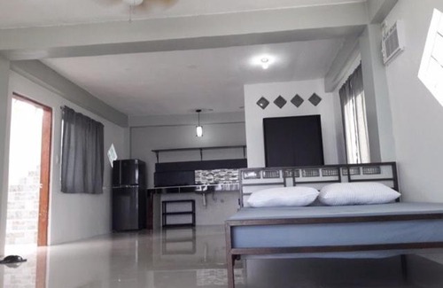 Maydolong Apartment | Deluxe Surf Apartment