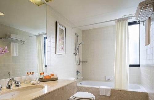 Chong Nonsi House | Deluxe Three Bedroom -Room Only