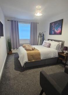 Stevenage Apartment | Deluxe Town Centre 2 Bedroom Apartment